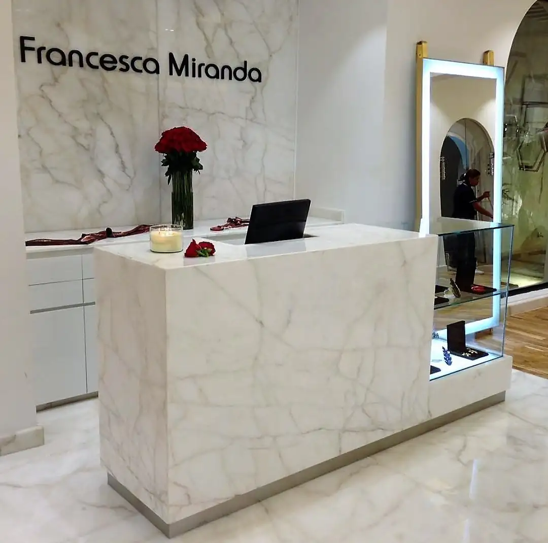 Foto de muebles comerciales #11