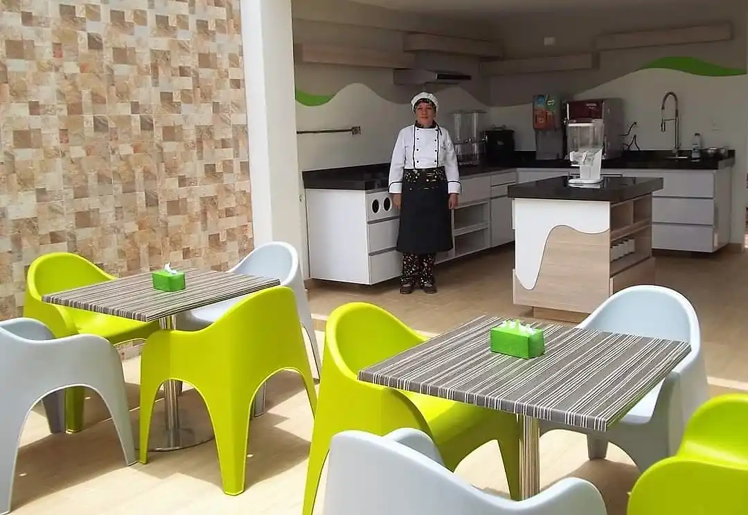 Foto de muebles comerciales #1