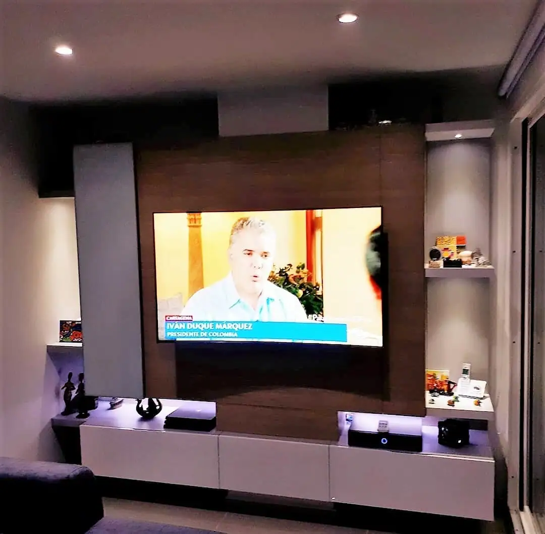 Mueble Multimedia #40